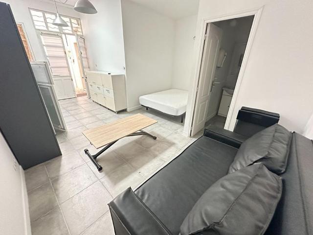 Studio meublé 24 m² à louer Salon de Provence