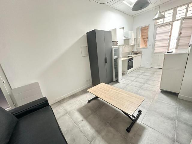 Studio meublé 24 m² à louer Salon de Provence