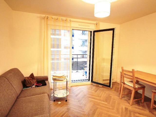 STUDIO MEUBLÉ 24,04m² BOIS COLOMBES