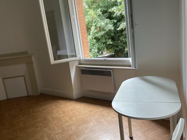 STUDIO MEUBLE 24M2 31250 REVEL