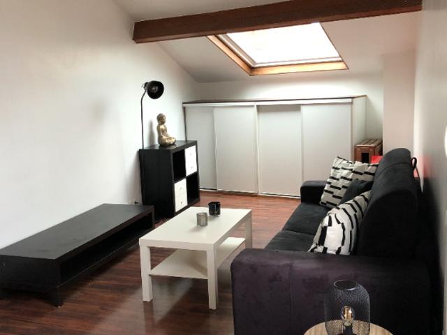 Studio meublé – 24m² – 745.00 CC – NANTERRE