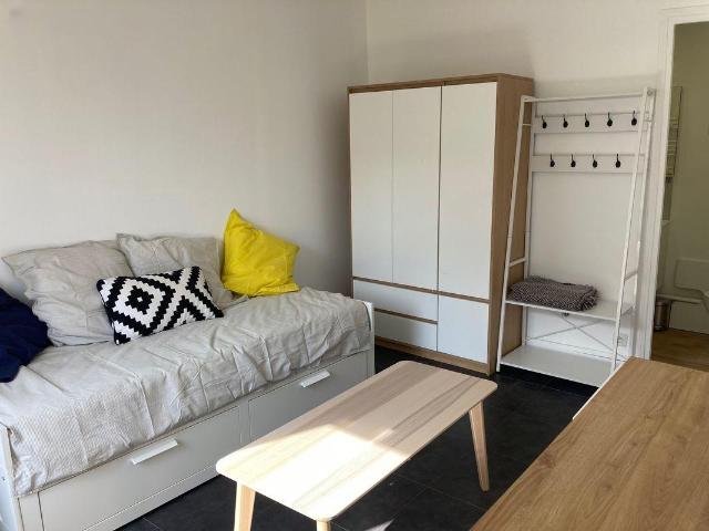 Studio meublé 25 m2 refait à neuf