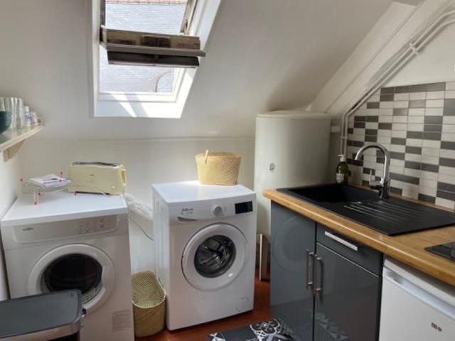 Studio meublé 28m2 à Beaulieu