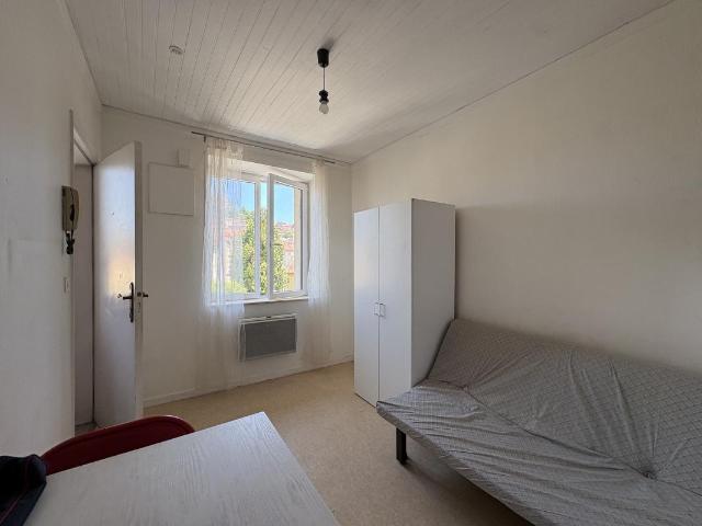 Studio meublé