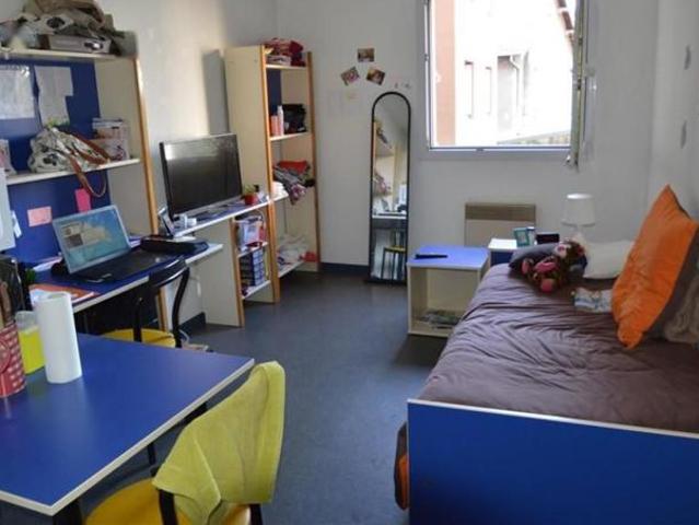 Studio meublé 20 m² Proximité Campus La Doua & Tram T1/T4 Vi