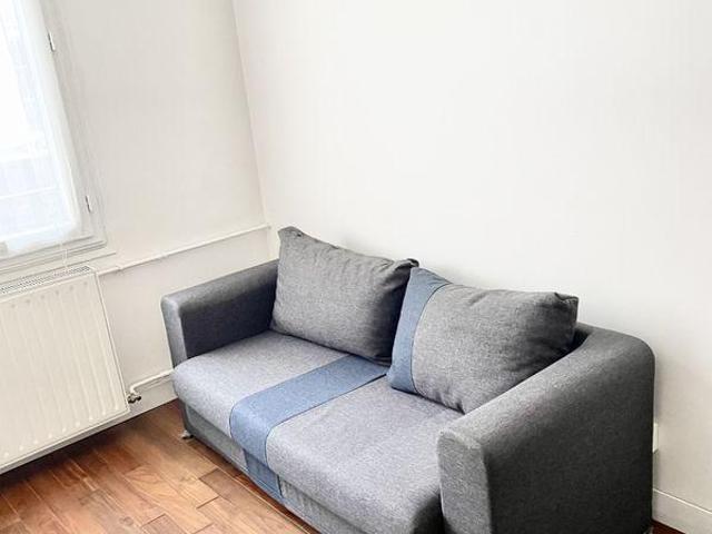 STUDIO MEUBLÉ 20m² REFAIT À NEUF