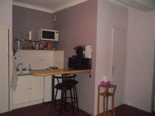 Studio meuble 21m2 centre aix ideal etudiant iep