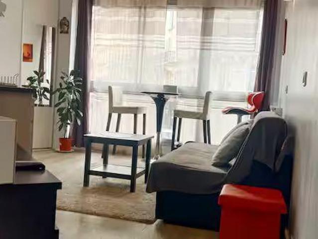 Studio meublé 22 m² – Paris 15e Convention