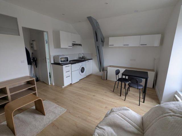 Studio meublé 22m2 refait à neuf