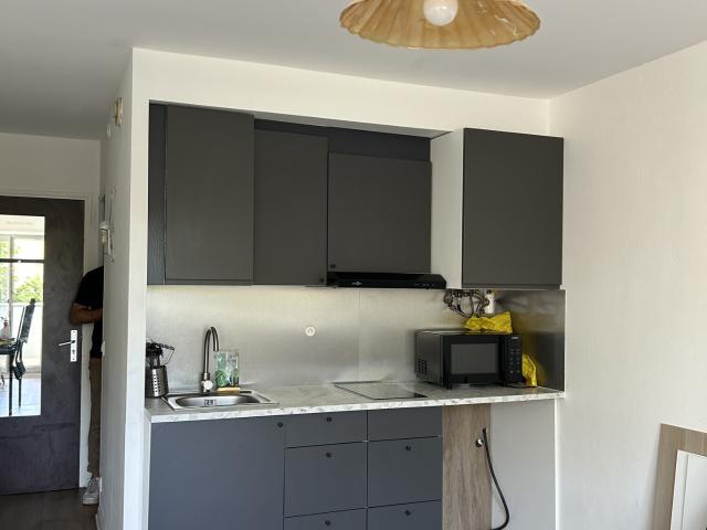 STUDIO MEUBLE 23 M2