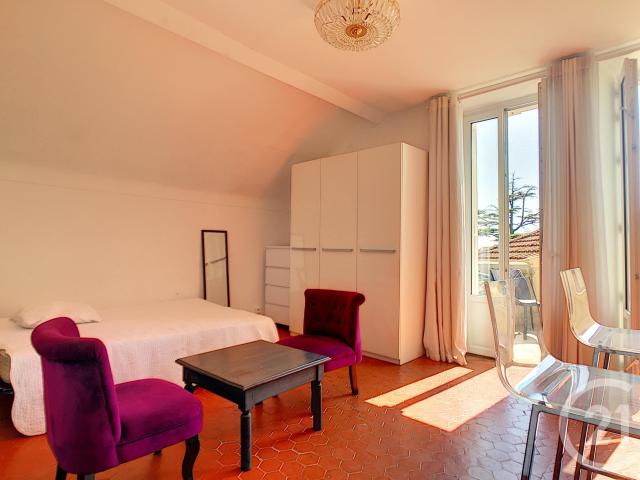 Studio meublé 23 m²