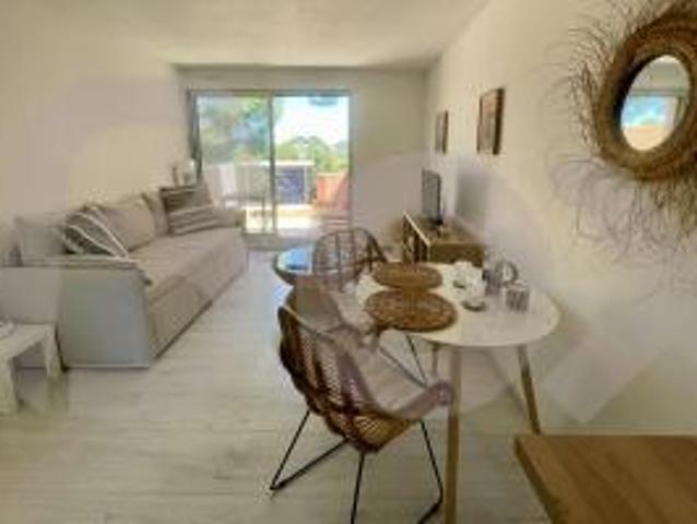 Studio meublé 23 m²
