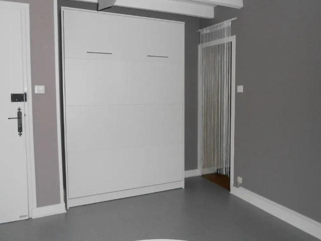STUDIO meublé 34m² très confortable, ensoleillé