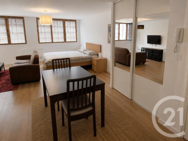 Studio meublé 38 m²