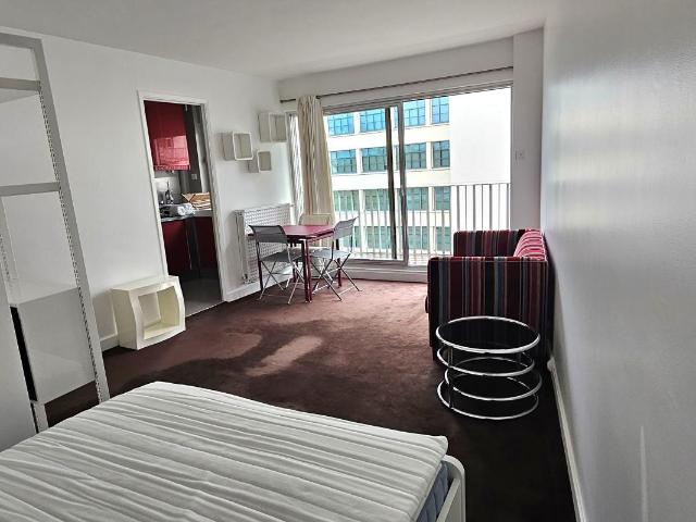 Studio meublé 31 m²