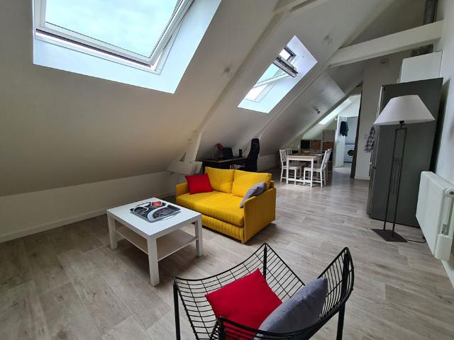 Studio meublé 31m² Moutonnerie Location Appartement nantes: 30.77 m2