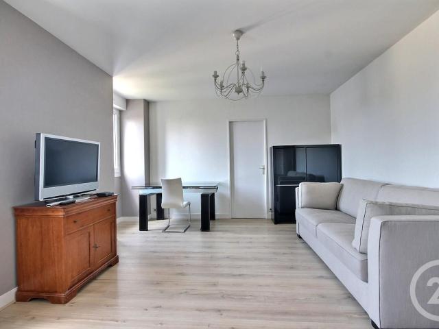 Studio meublé 33 m²