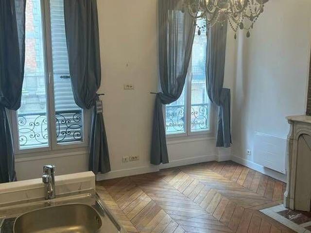 Studio meublé 33 m² Paris 16E