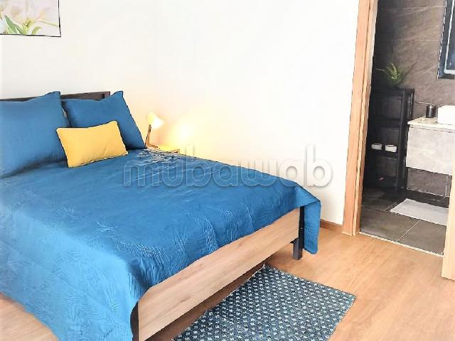 Studio meublé 3ème étage 40m2 Clim Maarif