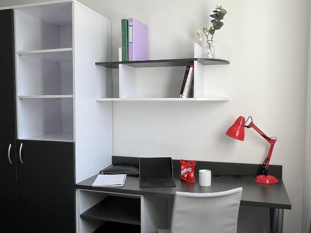 Studio meublé