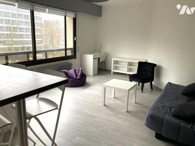 STUDIO Meublé