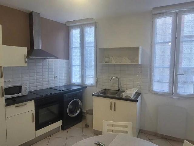 STUDIO MEUBLÉ