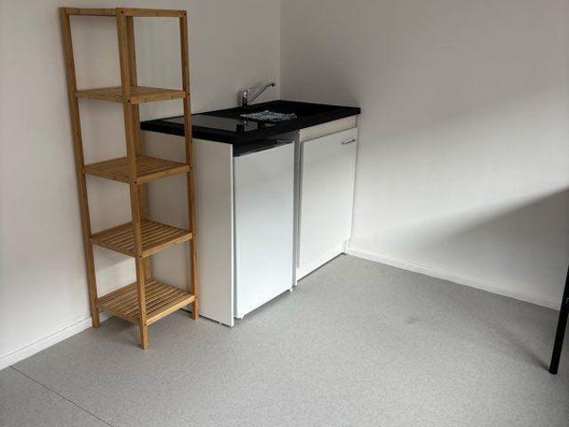Studio meublé 69007