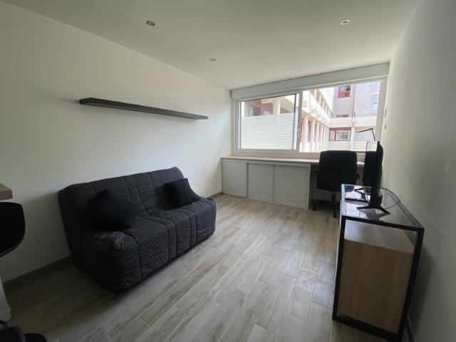Studio meublé