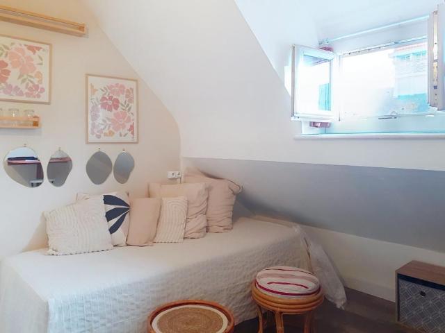 Studio meublé 9 m²