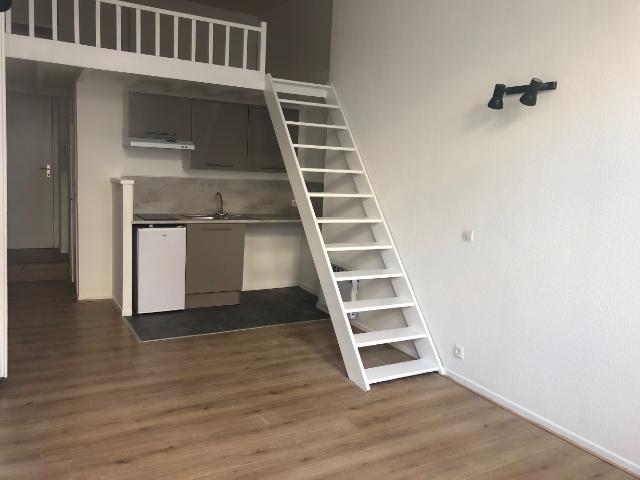 Studio Mezzanine République / Gambetta