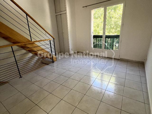 Studio + mezzanine