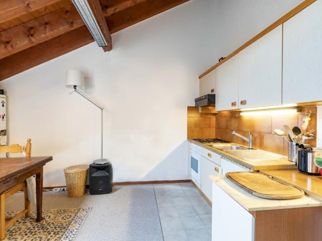 Studio non meublé avec terrasse. Vue exceptionnelle