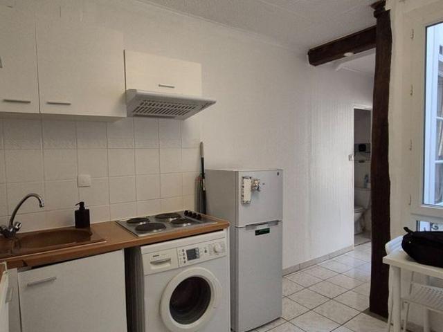 Studio non meublé Quai de la Gare