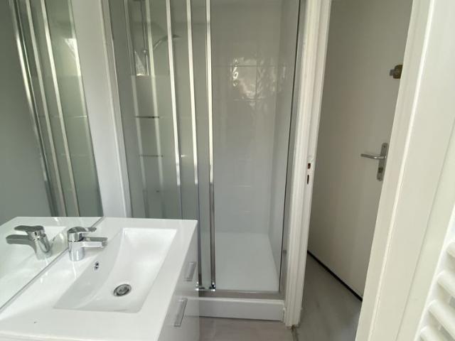 STUDIO NON MEUBLÉ QUARTIER PETIT SAINT JEAN