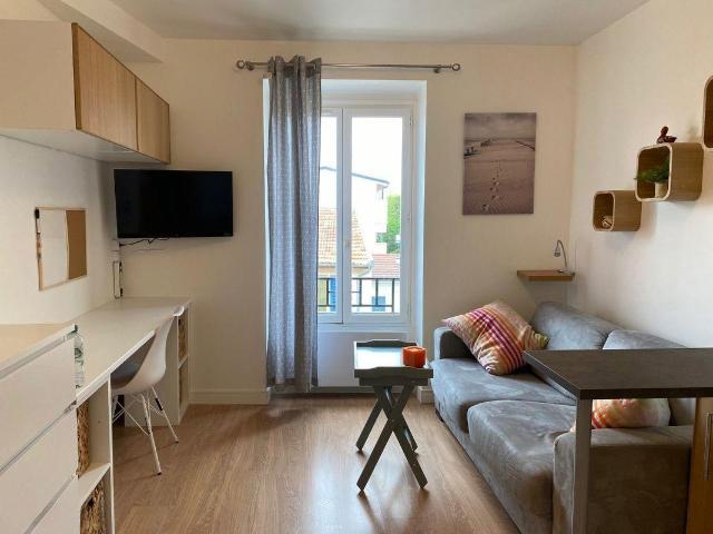 Studio Nanterre Ville