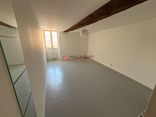 STUDIO NANTES HYPER CENTRE QUARTIER GRASLIN 31m² Lot 04 2ème Droite | Poulpiquet Immobilier