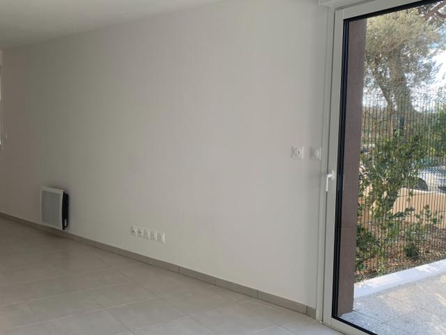 Studio NEUF BOUTONNET 32 m²