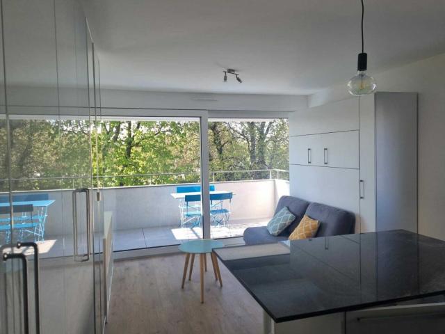 Studio neuf meublé dans immeuble neuf