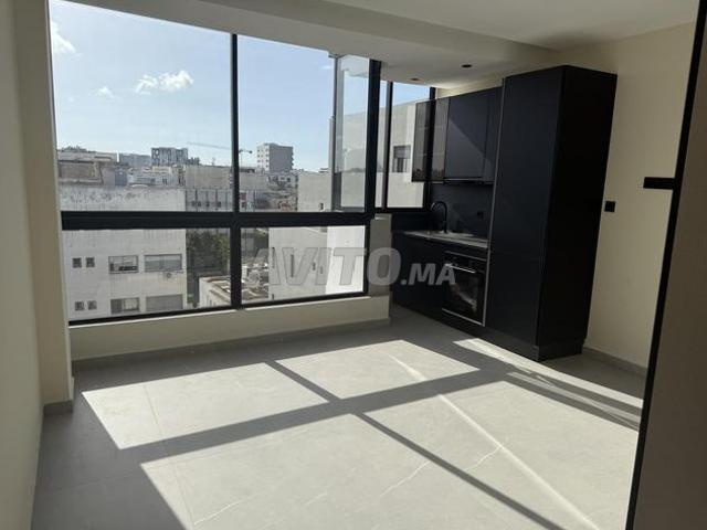 Studio neuf quartier des hôpitaux