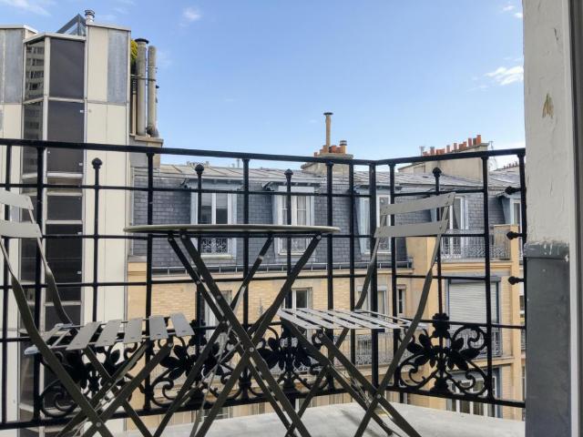 Studio sous les toits à Beaugrenelle