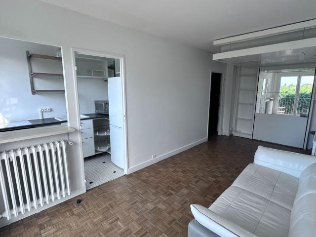STUDIO SAINT MAUR LA PIE BALCON, Saint maur des fosses