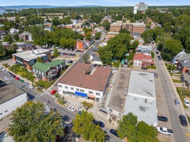 Studio Sainte Anne de Bellevue $975 /mo