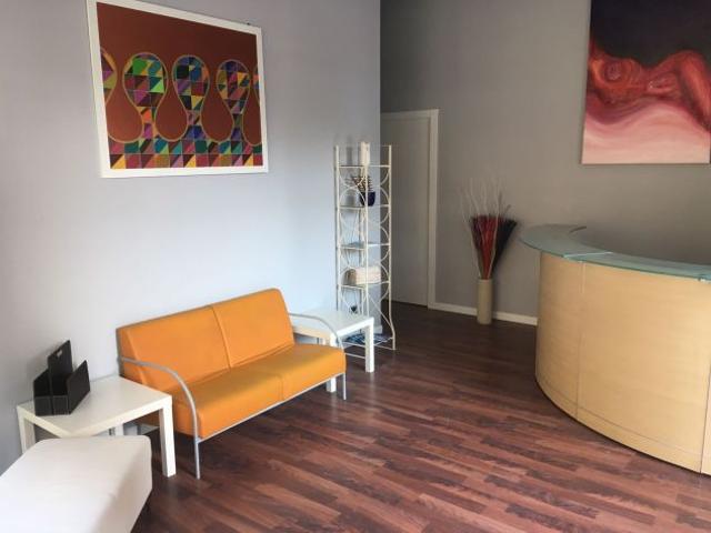 Studio sanitario pronto all’uso in centro a Brescia – ricevi pazienti da subito