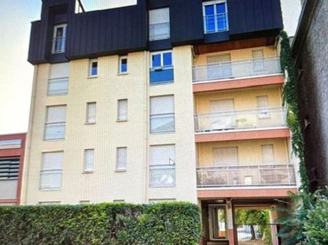 STUDIO secteur CEZEAUX