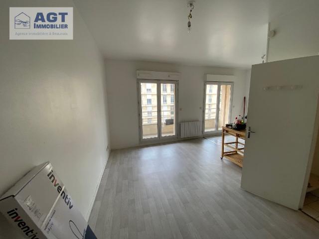STUDIO SECTEUR GARE DE BEAUVAIS
