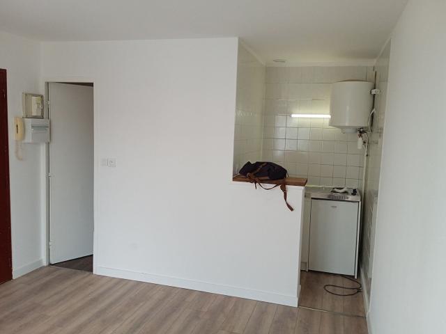 STUDIO SECTEUR PONT DES DEMOISELLES