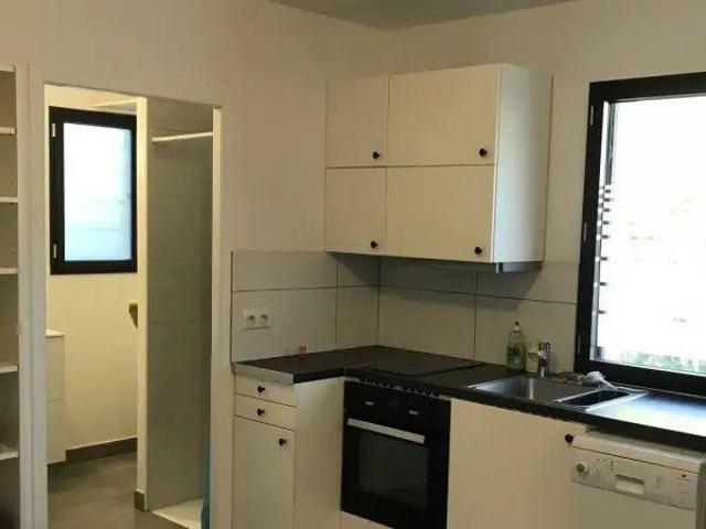 Studio séduisant, moderne et pratique