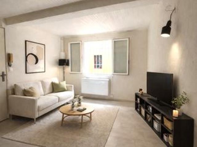 Studio Six Fours les plages