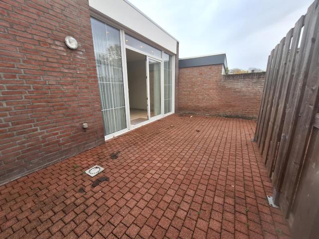 Studio Studio Surface Area: 28m2 Unfurnished