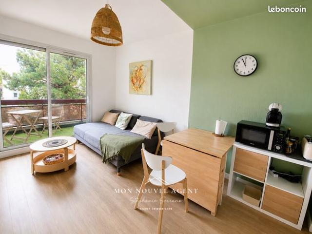 Studio Ste Anne avec terrasse et Box